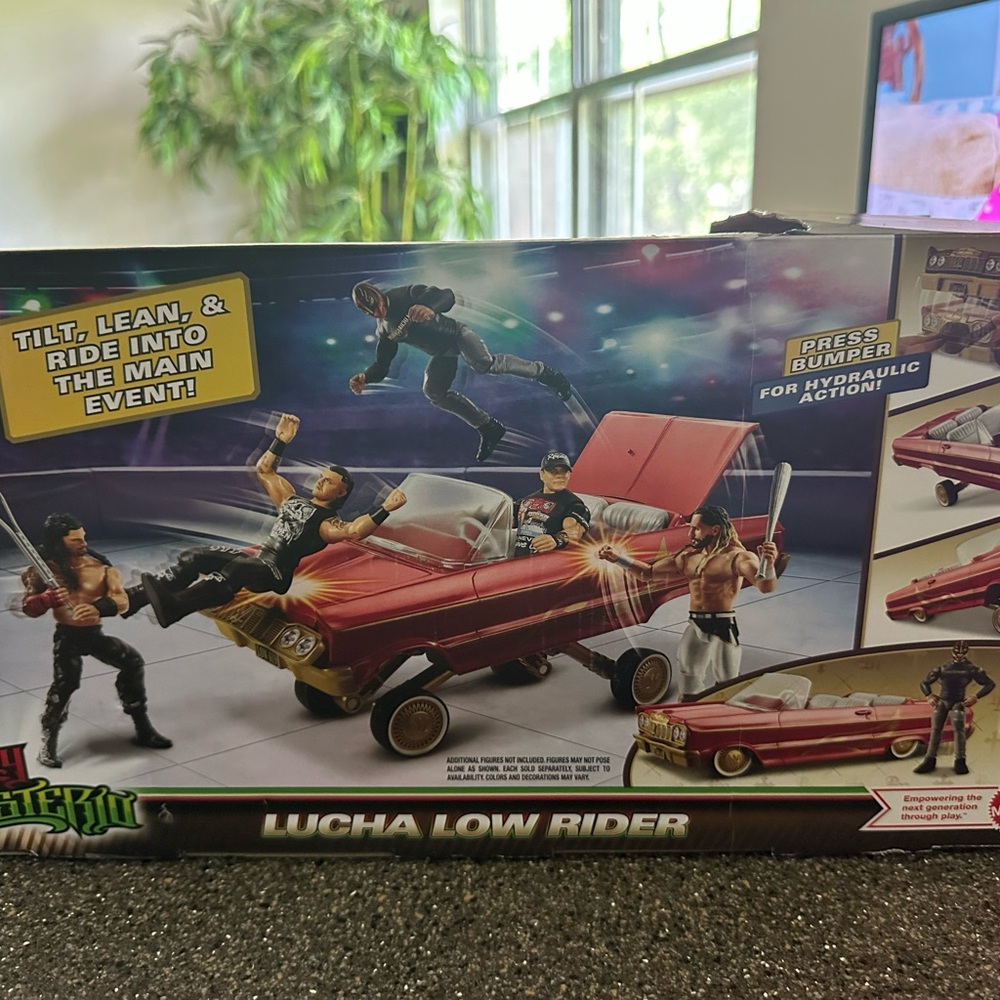 WWE Red Lowrider Action Figure Playset